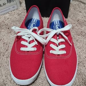 Red Size 8.5 Keds